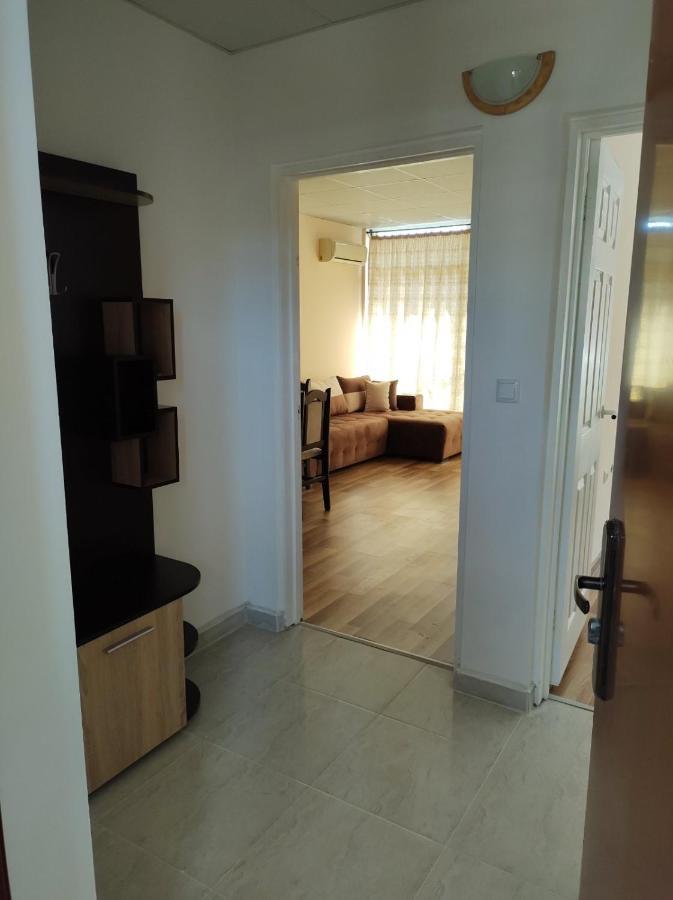Dunav-Lazur Apt.5 Равда Екстериор снимка